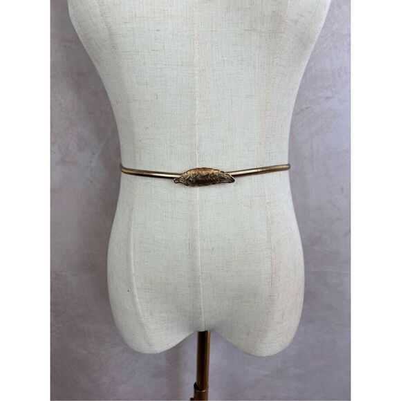 Vintage Mod Gold Tone Stretch Belt - Picture 1 of 8